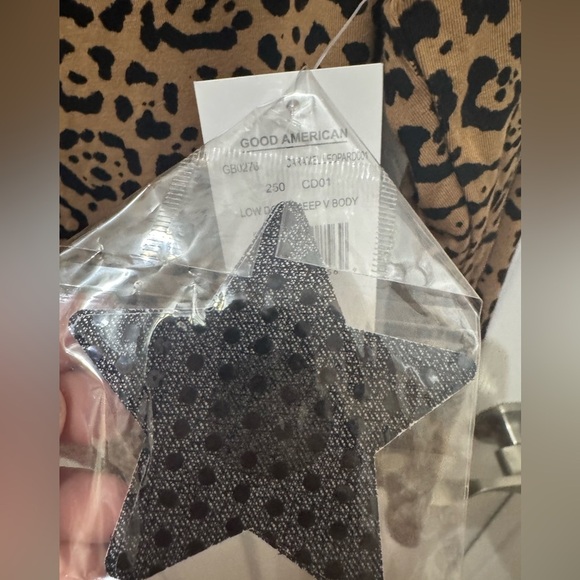 Good American Leopard Print Thong Bodysuit Size Large - Picture 6 of 8